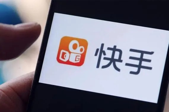 快手怎么四个人连线聊天？