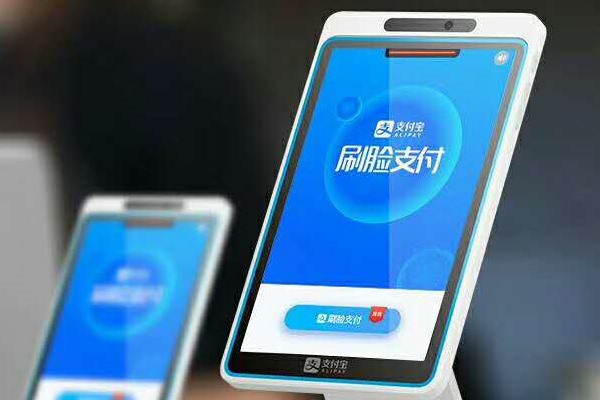 如何吸引更多人加入交友群？